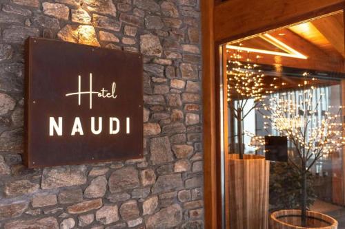 Hotel Naudi