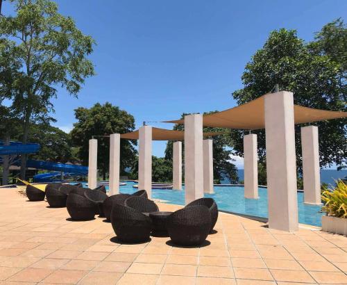 Crusoe Cabins Costa Azalea