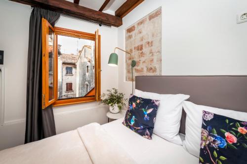 Noemi's Rooms