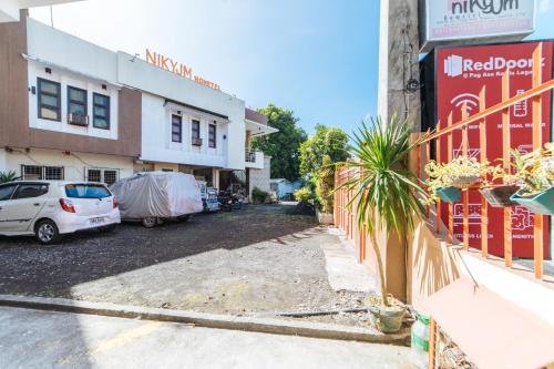 RedDoorz @ Pag Asa Rawis Legazpi