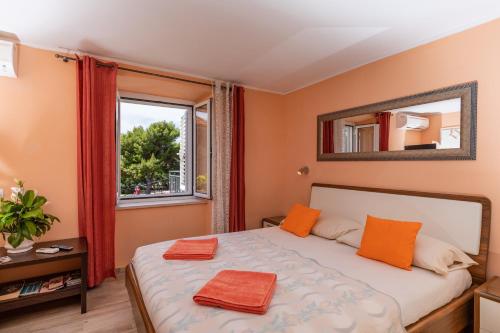 Rooms Edna