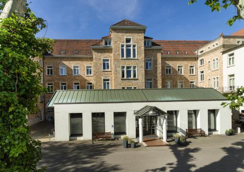 Bildungshaus St Bernhard