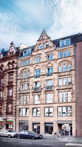 Five Elements Hostel