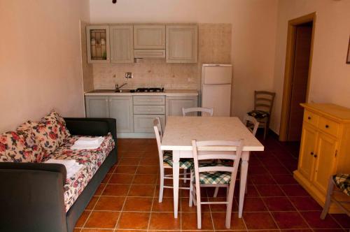 Residence Borgo Valmarina