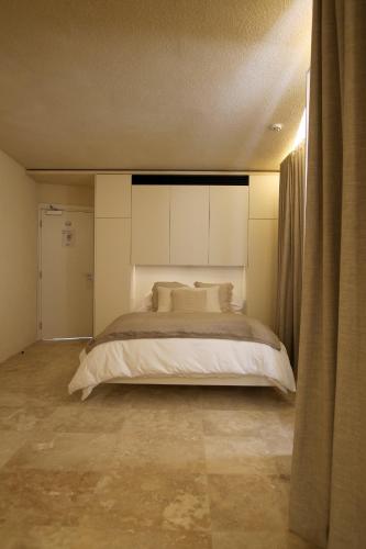 The King George Village Boutique Hotel