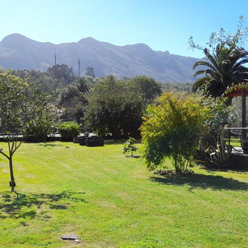 Apartamentos La Higar