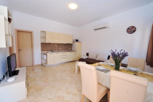 Apartments Lastura
