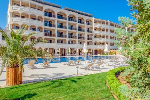 Hotel Belvedere Alexandria Club