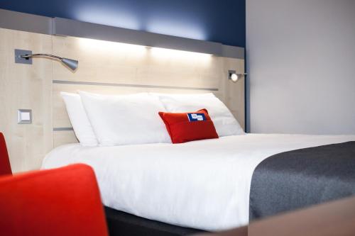 Holiday Inn Express Toulouse Airport