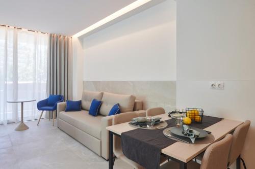 Halley Hotel & Apartments, Affiliated by Meliá