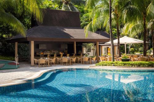 Edsa Shangri-La Manila