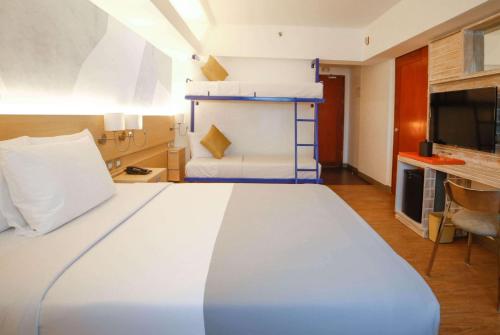 TRYP by Wyndham Mall of Asia Manila