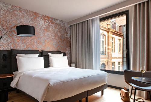 Leonor Hotel