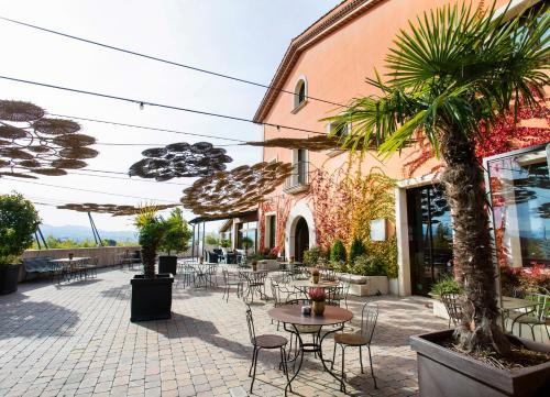 Qgat Restaurant, Events & Hotel