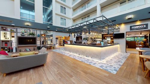 Holiday Inn Milton Keynes - Central