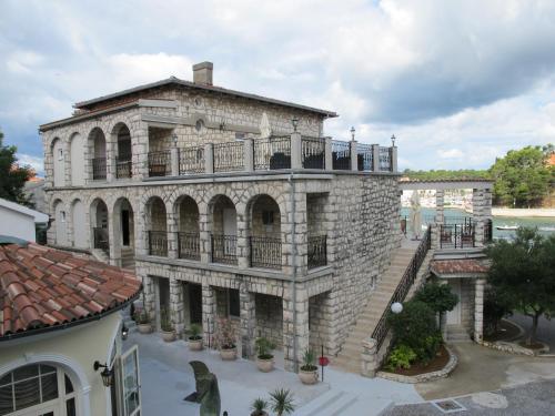 Arbia Integral Hotel - Villa Margita