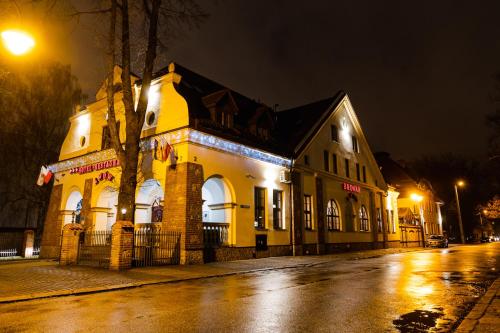 Lwow Hotel
