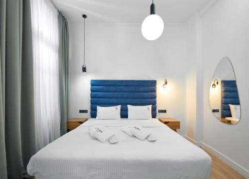 Maroon Bottle Boutique Suites