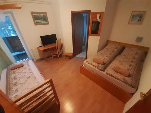 Hostel Barovc