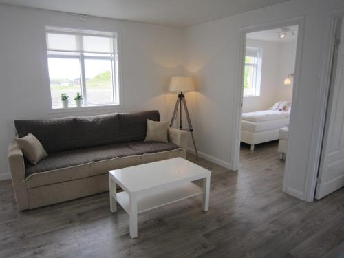 海滨公寓(Apartment by the Sea)