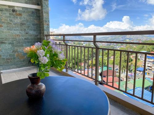 Bristle Ridge 2 bedroom Panoramic View