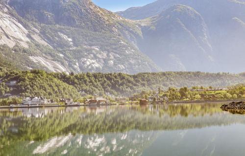 Vik Pensjonat og Hytter