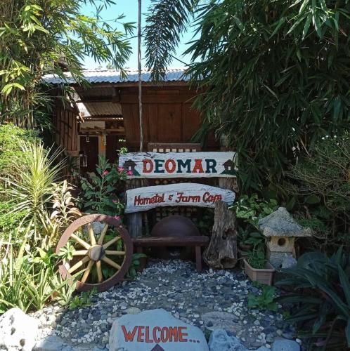 RedDoorz Hostel @ Deomar Hometel & Farm Cafe Vigan Ilocos