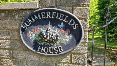 Summerfields House - B&B