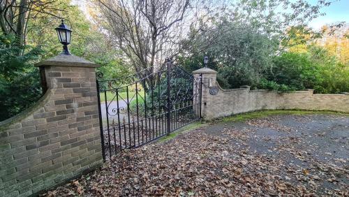 Summerfields House - B&B