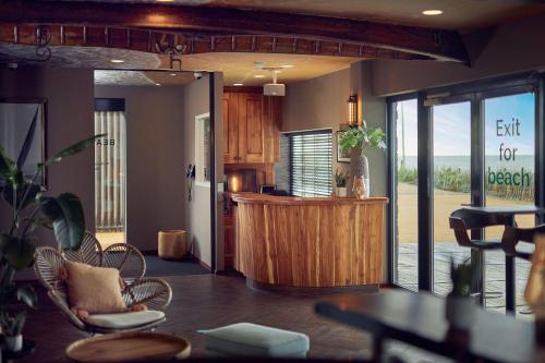 Beachhouse Hotel