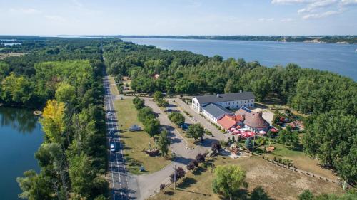 Gosciniec Pod Zaglami