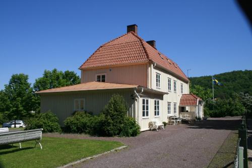Huskvarna Hotel and Hostel - Rosendala Herrgård