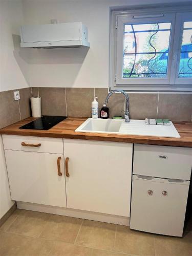 Studio Le Plum'Art, 10mn Zoo de Beauval avec jardin