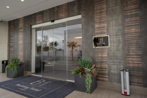 Building Hotel Caserta
