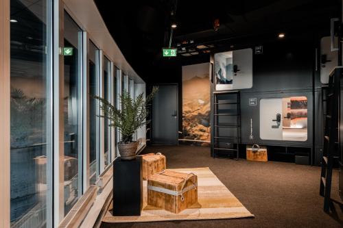 Capsule Hotel Alpine Garden