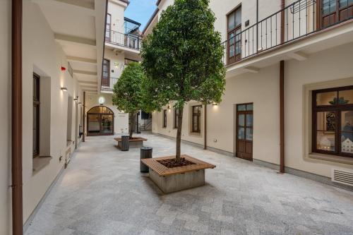 Palace Apartments