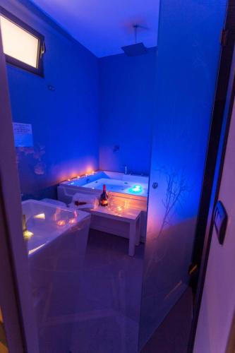 ETNEA 208 LUXURY JACUZZI SUITE Catania