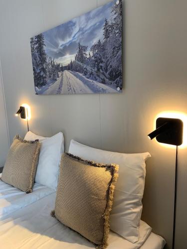 Vikingskipet Motel and Apartments