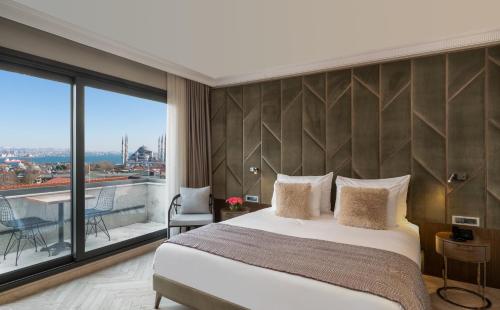 Nena Istanbul