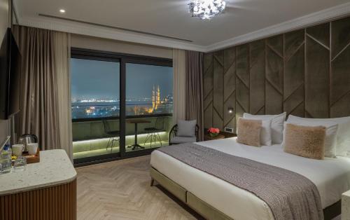 Nena Istanbul