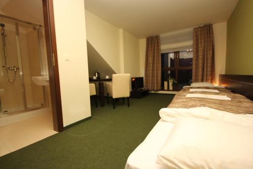 Biala Akacja Resort & Business