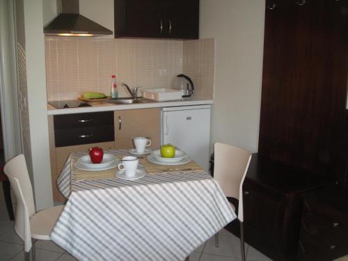 Gera Bay Studios & Apartments