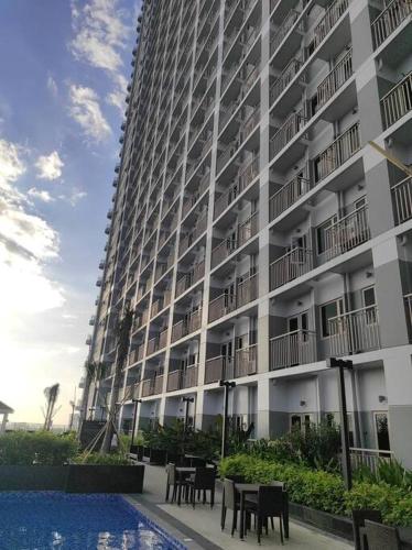 SMDC Coast Residences - Entire 1BR Condo with stunning view from 24th Floor