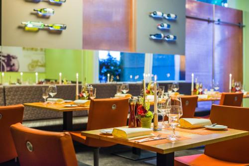 NOVINA HOTEL Wöhrdersee Nürnberg City