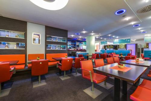 NOVINA HOTEL Wöhrdersee Nürnberg City