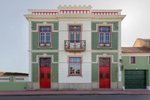 Vintage Balcony Guesthouse