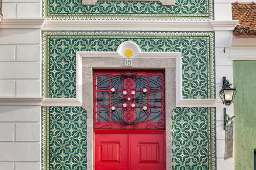 Vintage Balcony Guesthouse