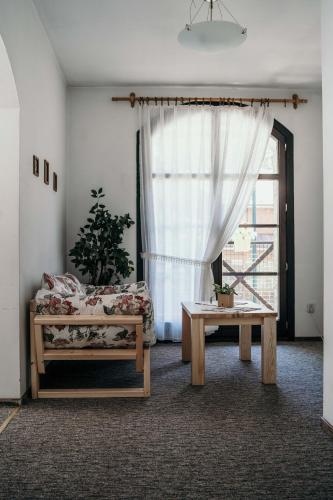 Schronisko Mlodziezowe PTSM Szarotka