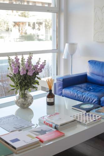 Magna Pars Suites