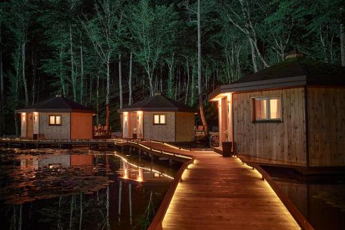 Pikol Lake Village Glamping Resort